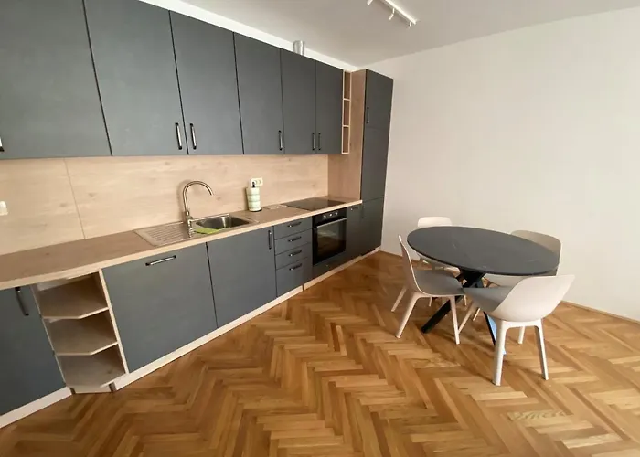 Tito & Robin * 科佩尔